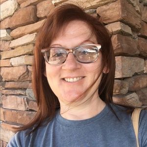 Meet your Posher, Sandra